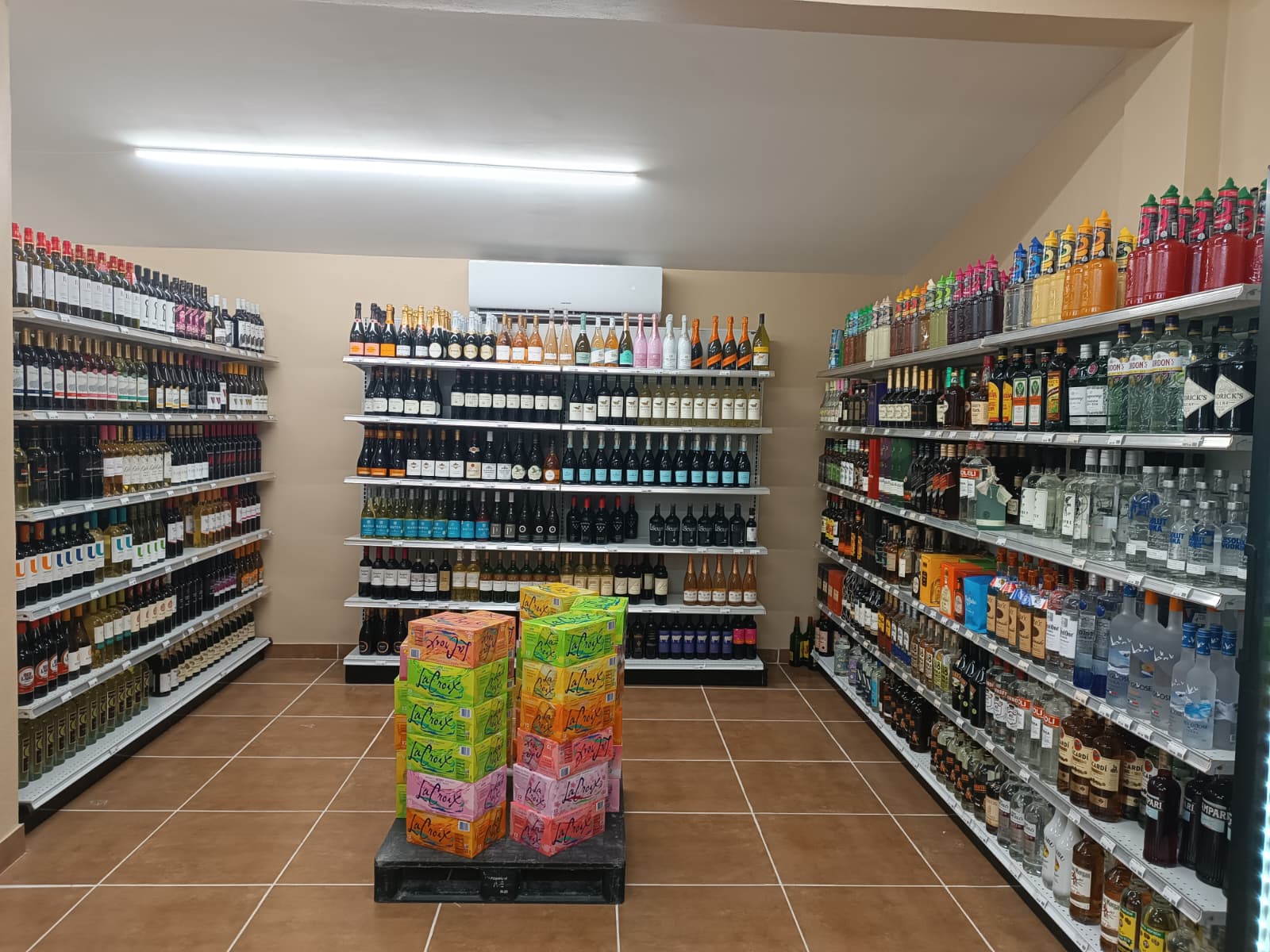 Wine & Spirits